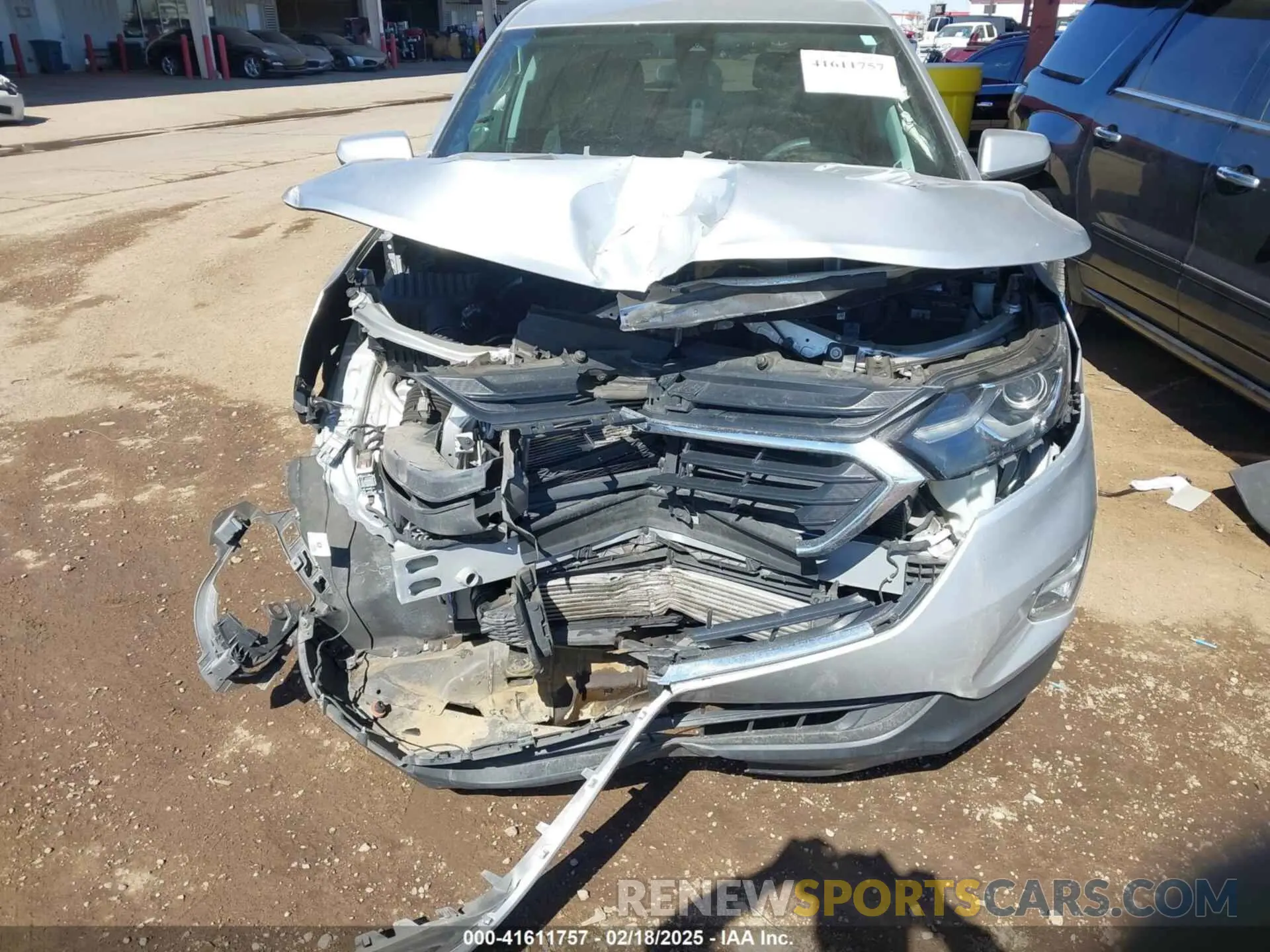 6 Photograph of a damaged car 3GNAXKEV3LS606963 CHEVROLET EQUINOX 2020