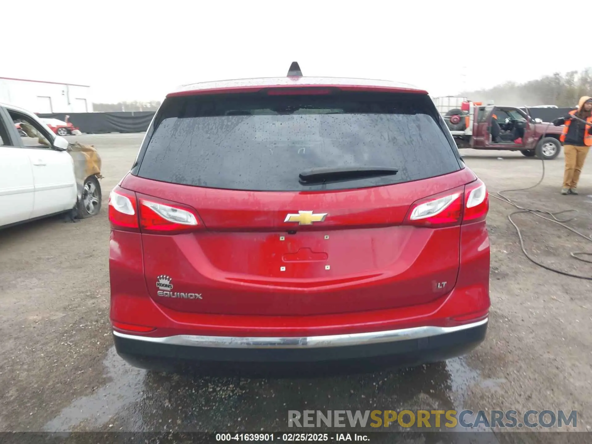 16 Photograph of a damaged car 3GNAXKEV3LS646105 CHEVROLET EQUINOX 2020