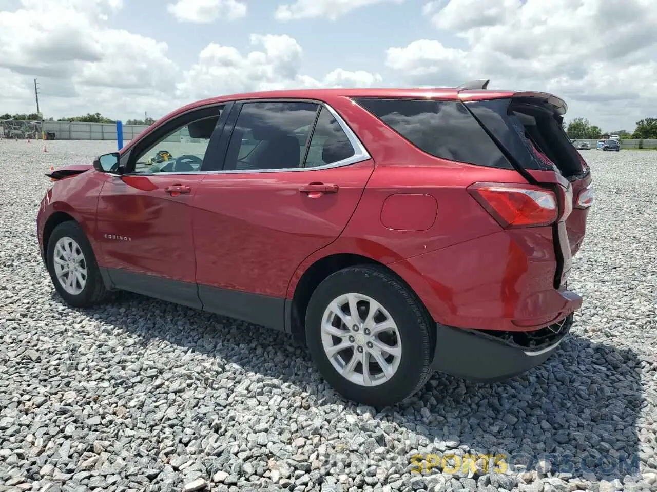 2 Photograph of a damaged car 3GNAXKEV3LS658304 CHEVROLET EQUINOX 2020