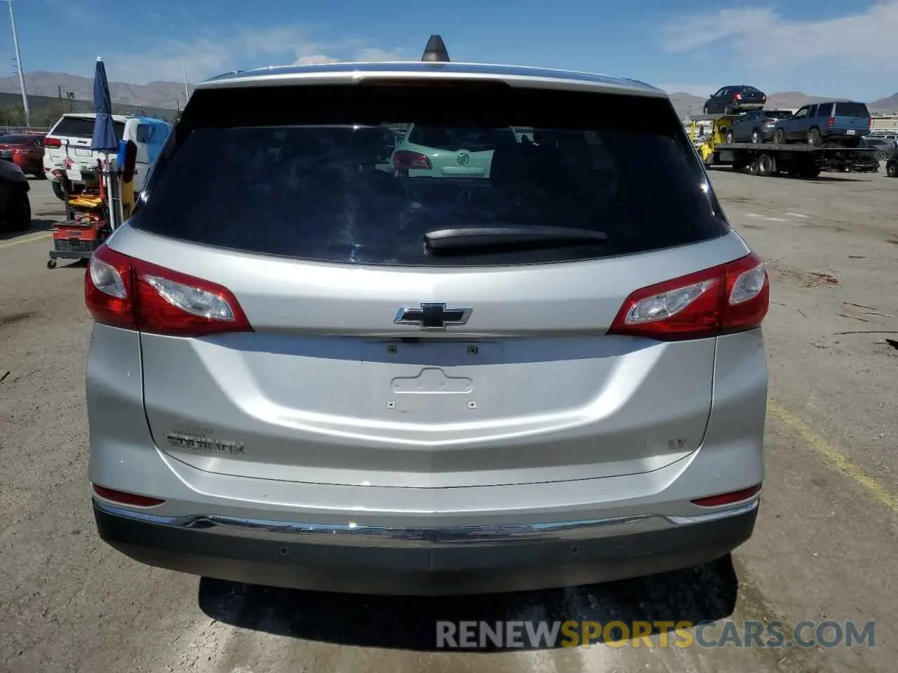 6 Photograph of a damaged car 3GNAXKEV3LS667505 CHEVROLET EQUINOX 2020