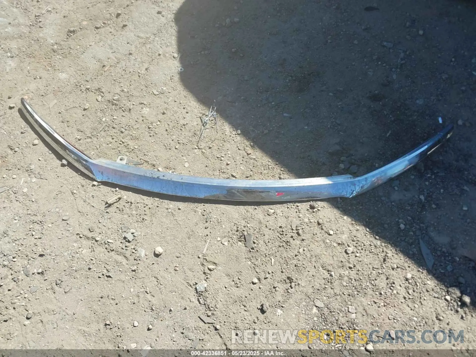 12 Photograph of a damaged car 3GNAXKEV4LL113478 CHEVROLET EQUINOX 2020