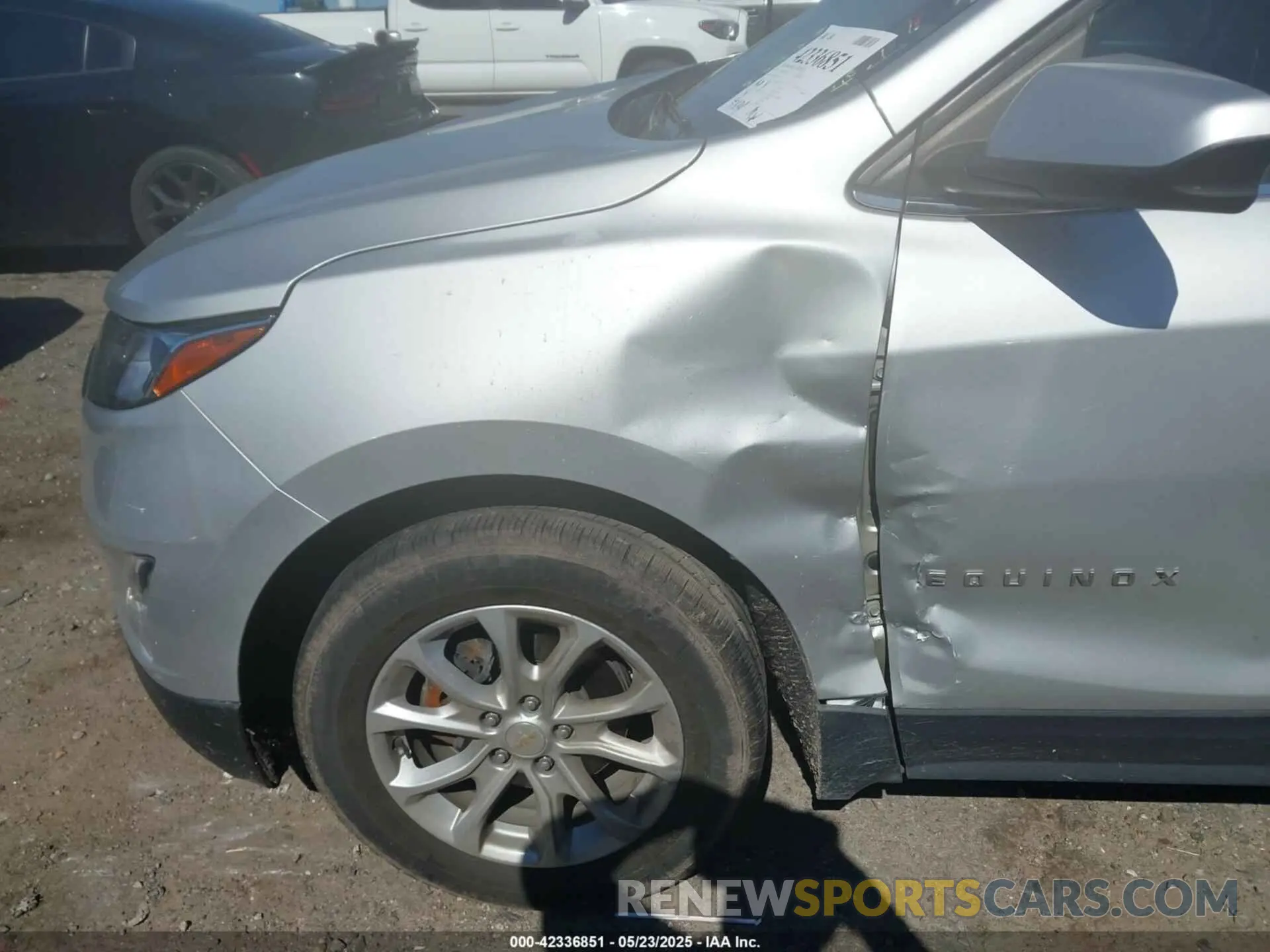20 Photograph of a damaged car 3GNAXKEV4LL113478 CHEVROLET EQUINOX 2020