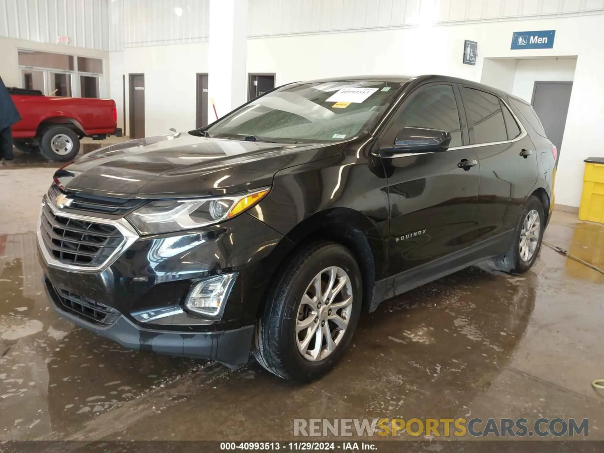 2 Photograph of a damaged car 3GNAXKEV4LL203956 CHEVROLET EQUINOX 2020