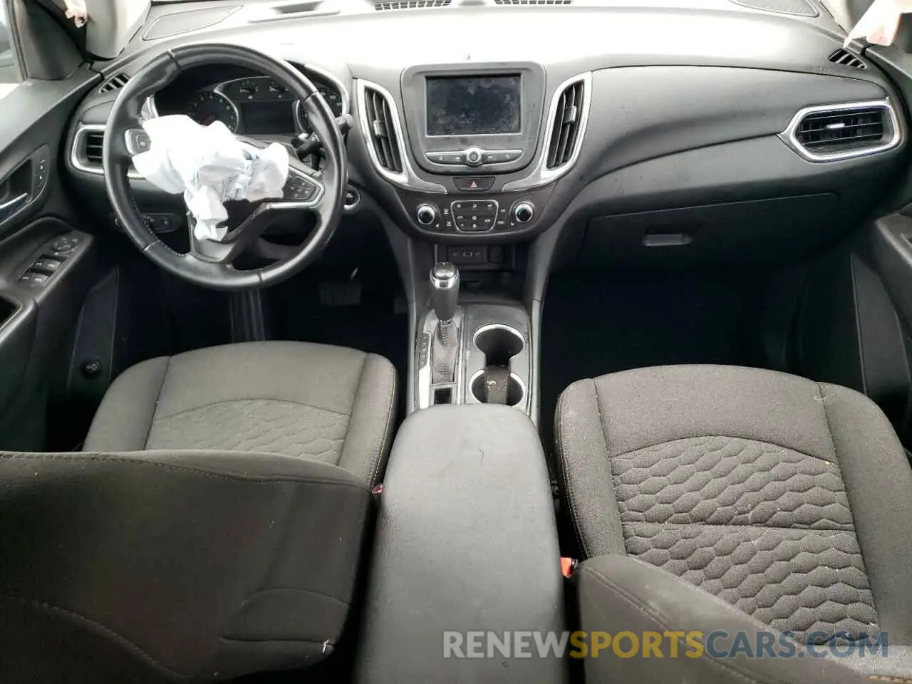 8 Photograph of a damaged car 3GNAXKEV4LL322378 CHEVROLET EQUINOX 2020