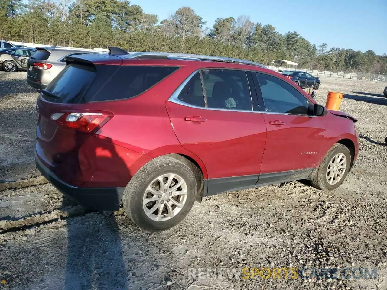 3 Photograph of a damaged car 3GNAXKEV4LS510856 CHEVROLET EQUINOX 2020