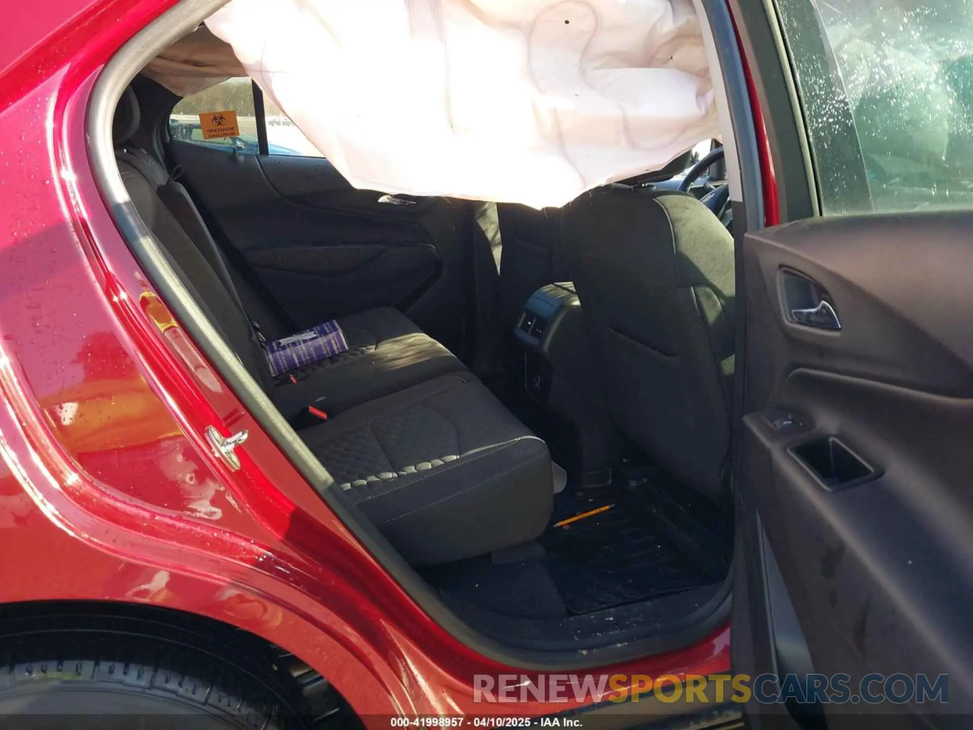 8 Photograph of a damaged car 3GNAXKEV4LS525826 CHEVROLET EQUINOX 2020