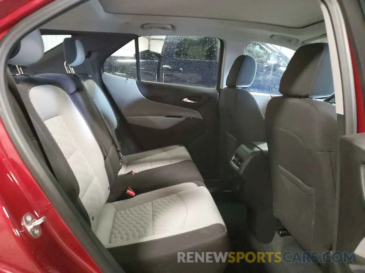 11 Photograph of a damaged car 3GNAXKEV4LS544814 CHEVROLET EQUINOX 2020