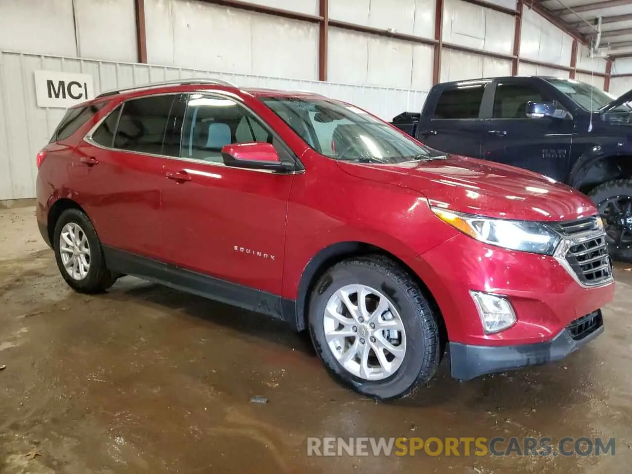 4 Photograph of a damaged car 3GNAXKEV4LS544814 CHEVROLET EQUINOX 2020