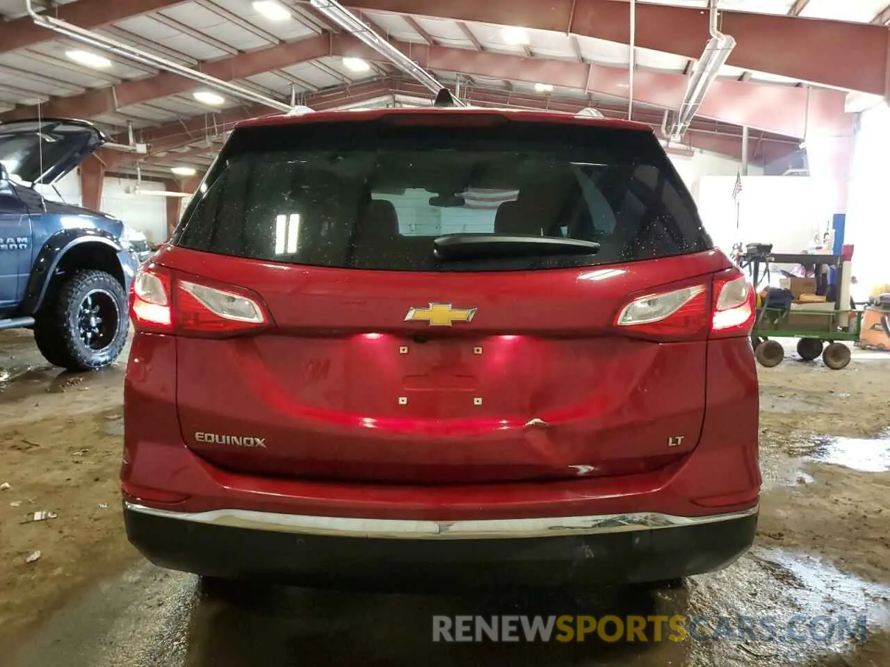 6 Photograph of a damaged car 3GNAXKEV4LS544814 CHEVROLET EQUINOX 2020