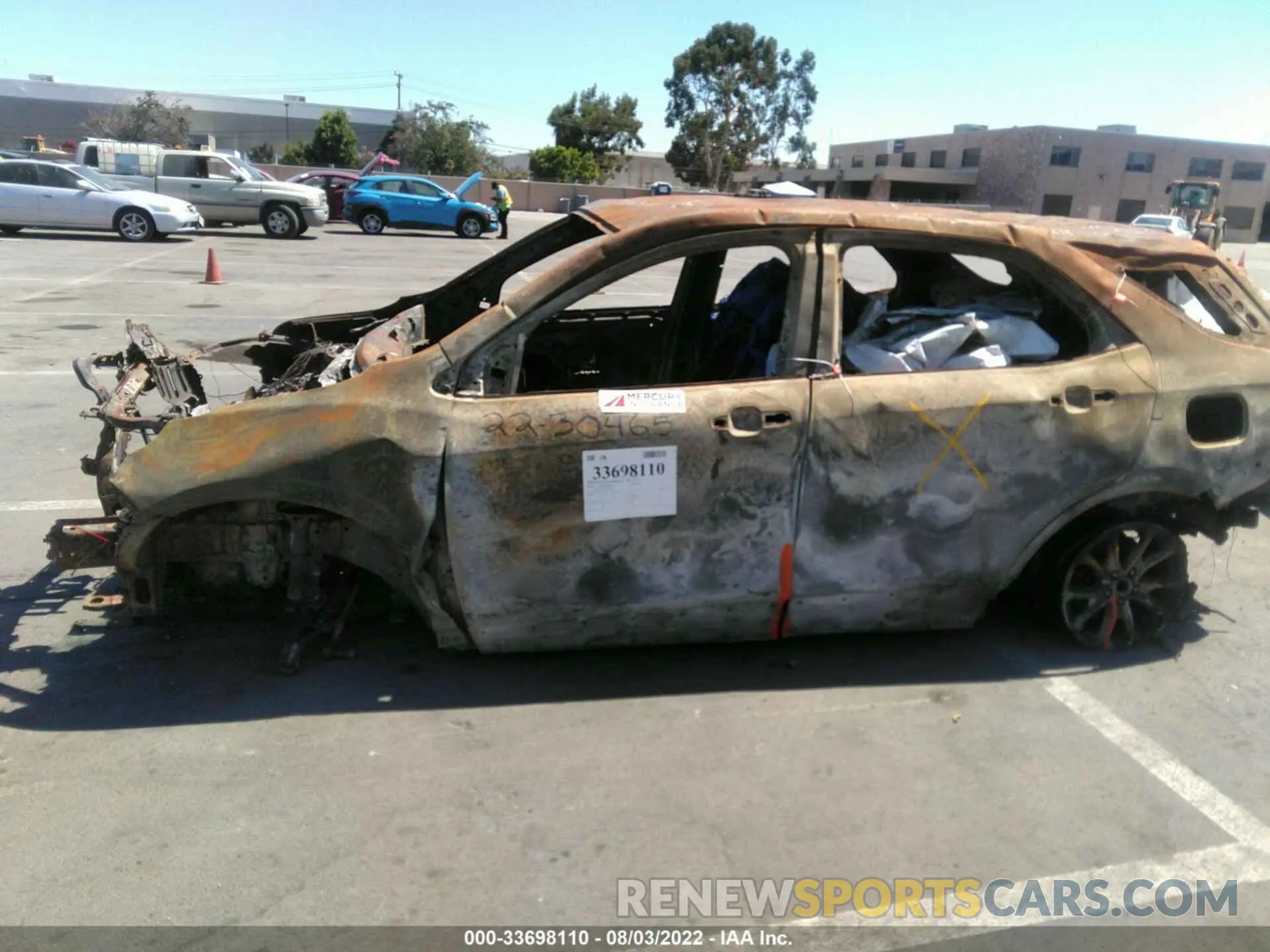 6 Photograph of a damaged car 3GNAXKEV4LS547602 CHEVROLET EQUINOX 2020