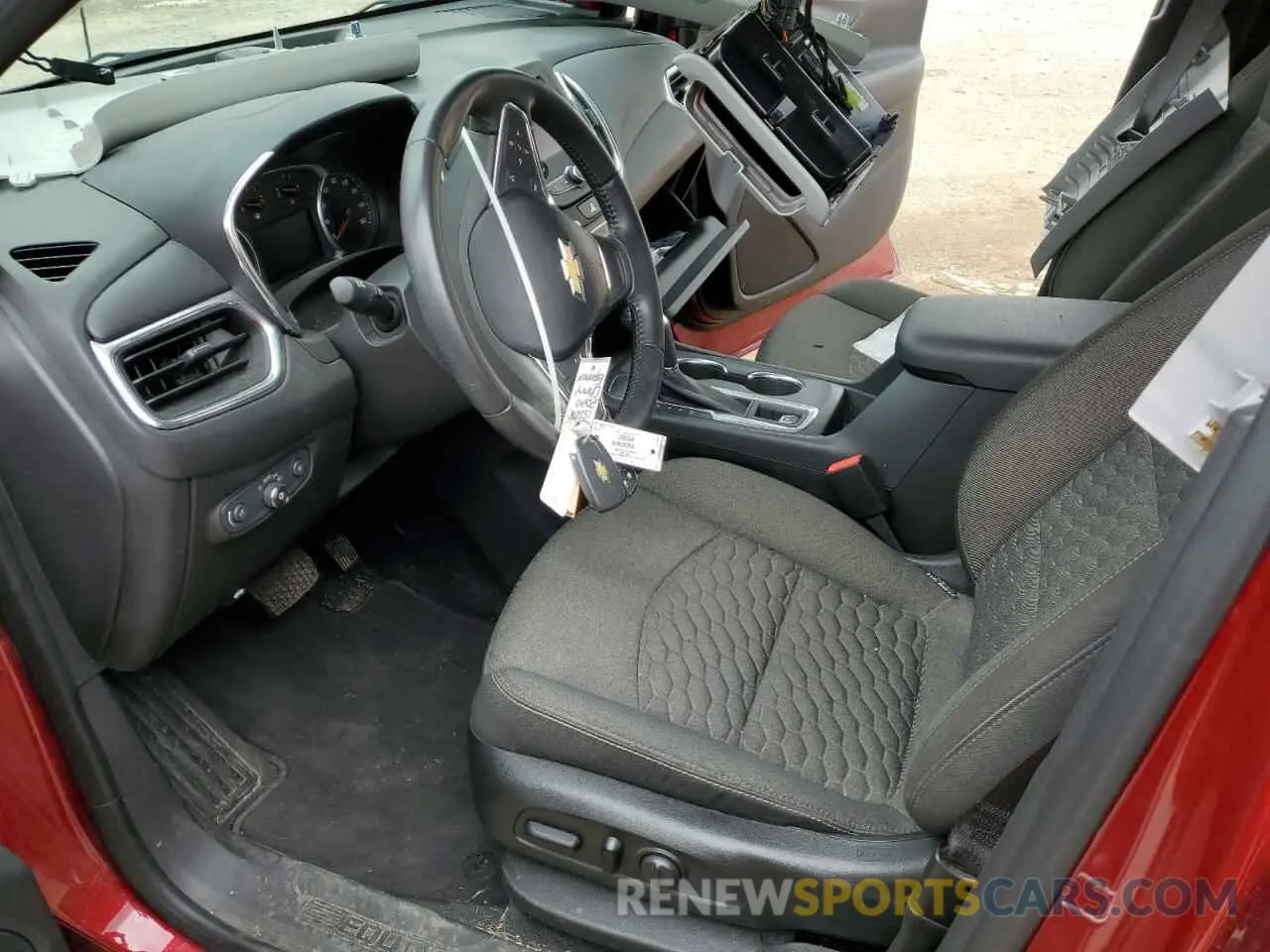 7 Photograph of a damaged car 3GNAXKEV4LS564366 CHEVROLET EQUINOX 2020