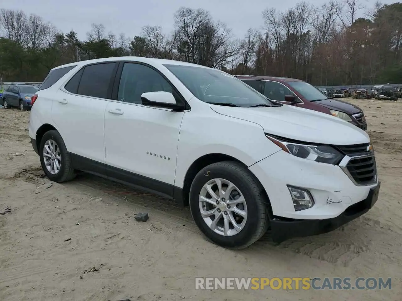 4 Photograph of a damaged car 3GNAXKEV4LS664838 CHEVROLET EQUINOX 2020