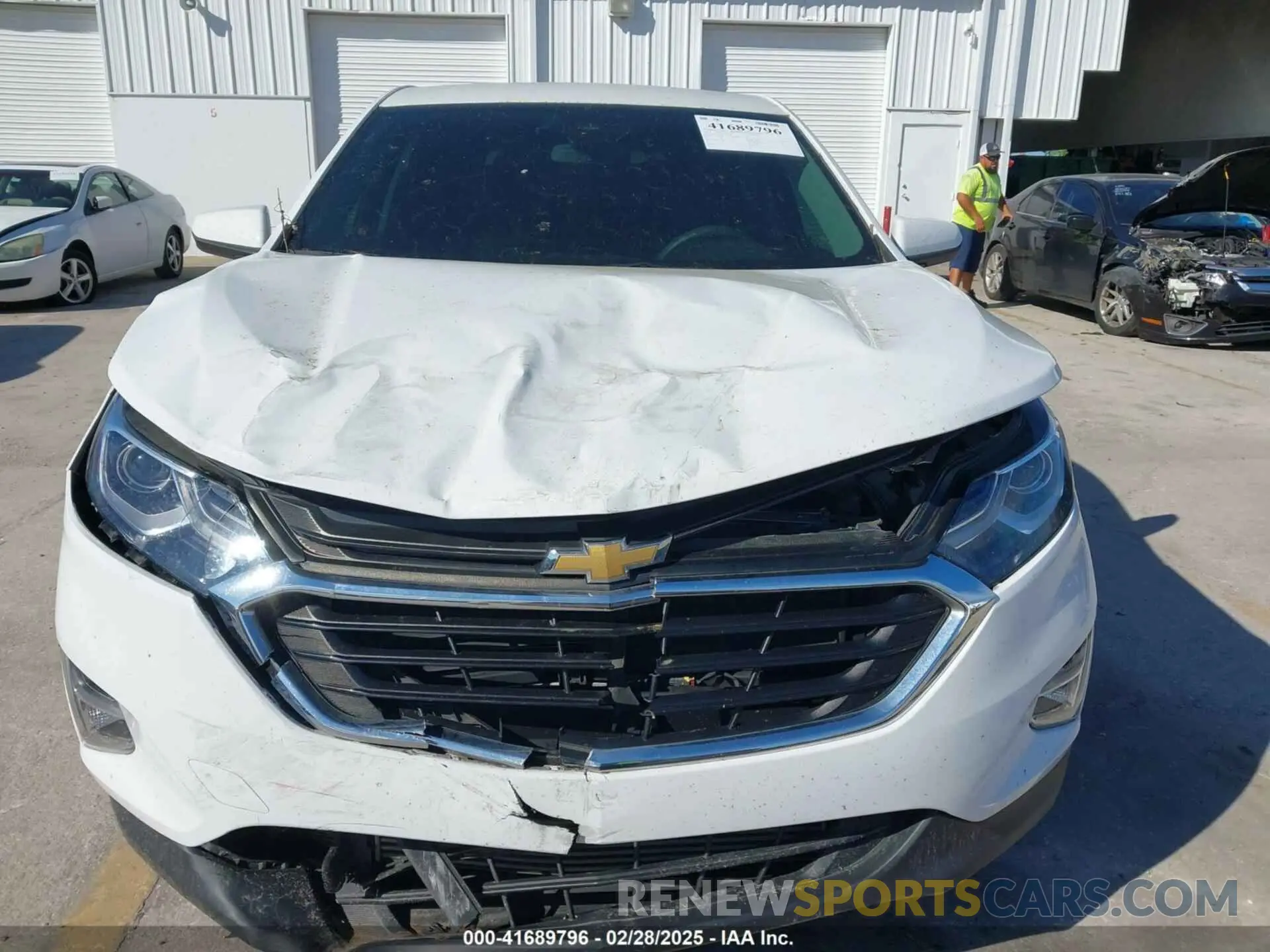 12 Photograph of a damaged car 3GNAXKEV4LS703492 CHEVROLET EQUINOX 2020