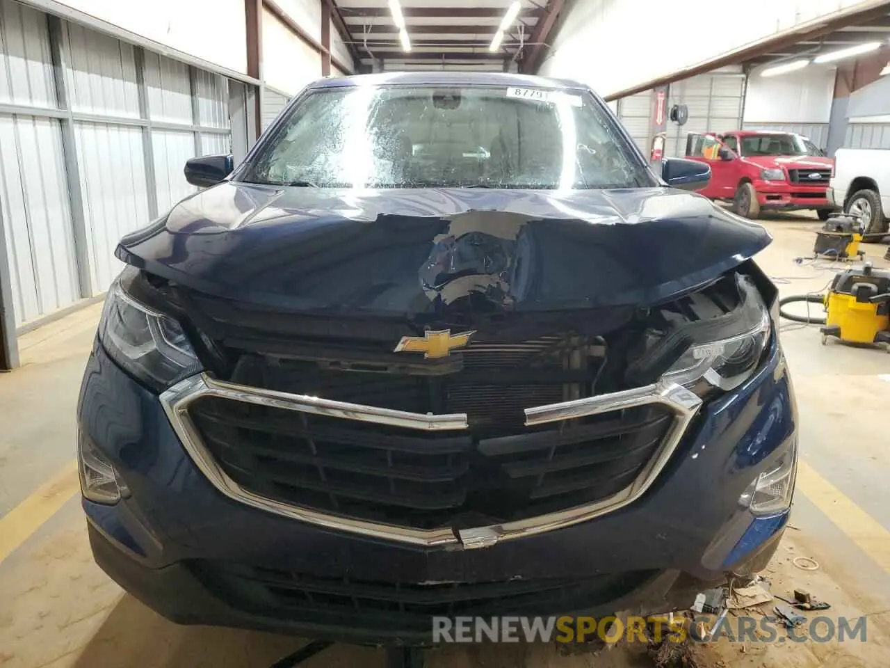 5 Photograph of a damaged car 3GNAXKEV5LL152757 CHEVROLET EQUINOX 2020