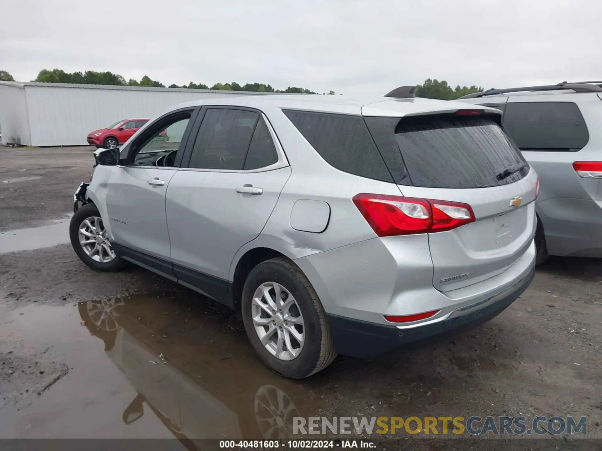 3 Photograph of a damaged car 3GNAXKEV5LL257220 CHEVROLET EQUINOX 2020