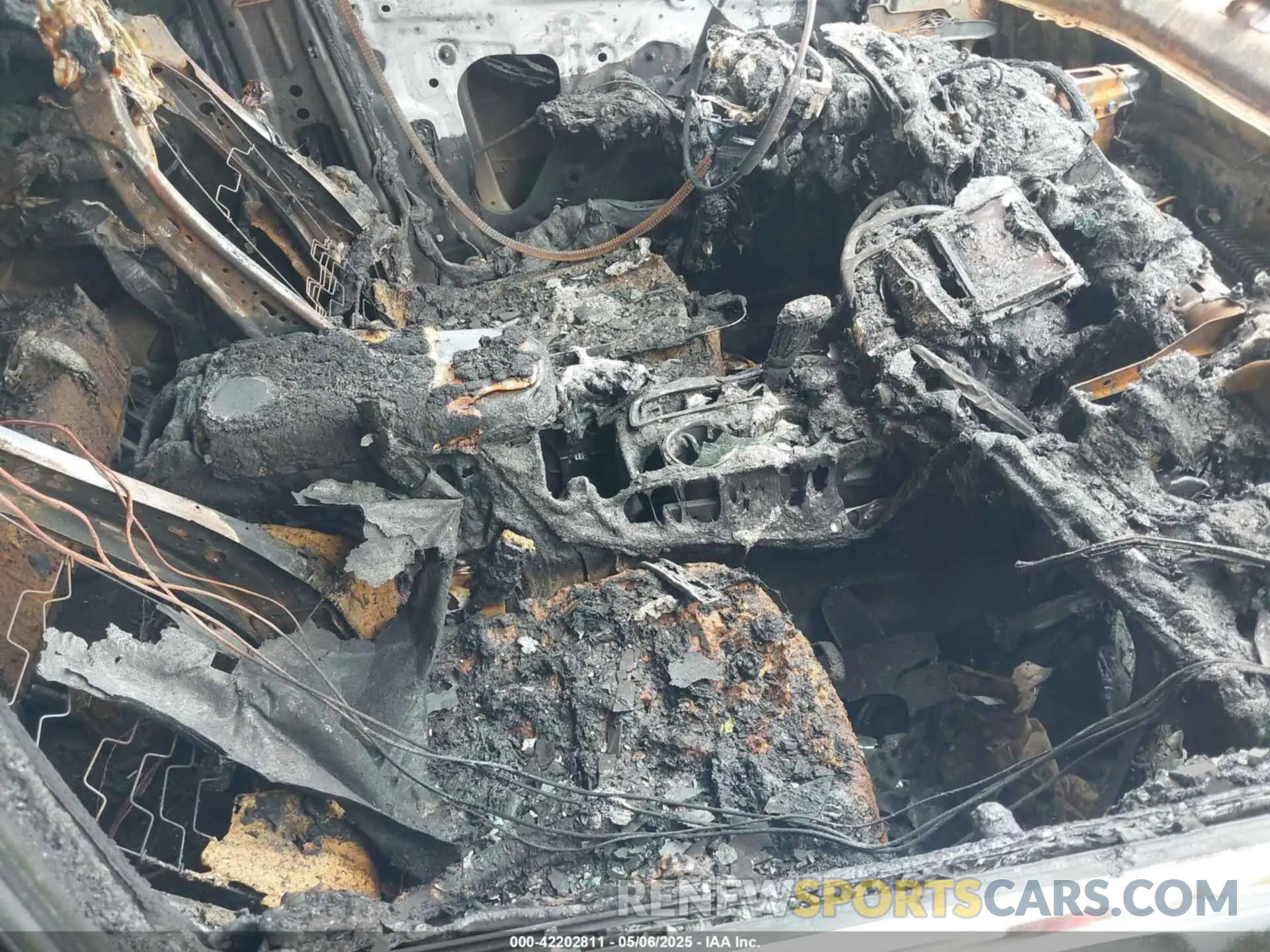 5 Photograph of a damaged car 3GNAXKEV5LL345281 CHEVROLET EQUINOX 2020