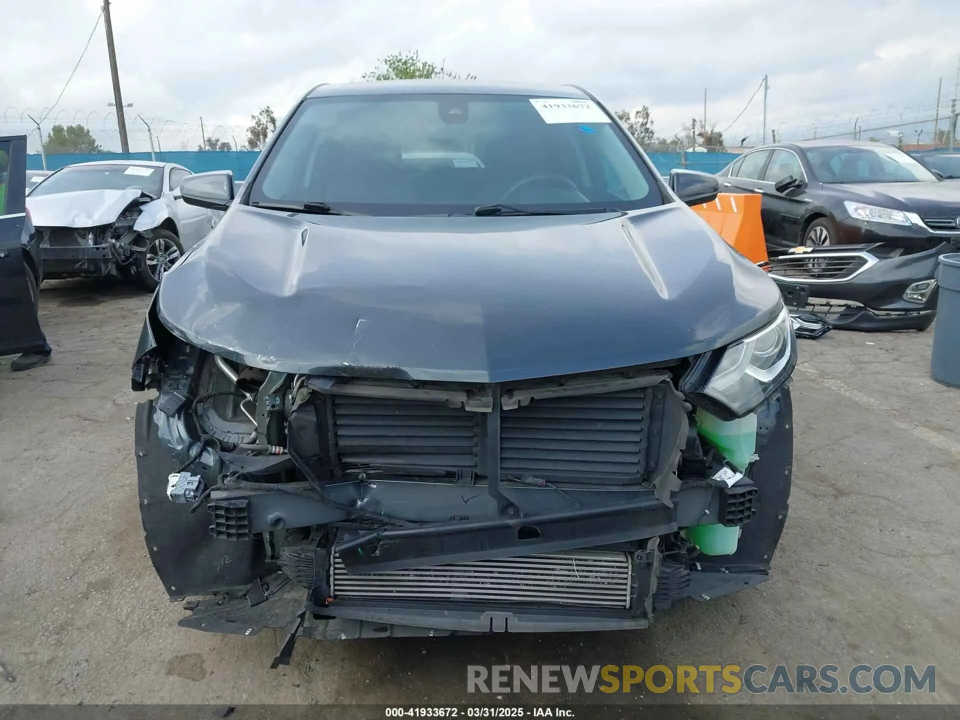 13 Photograph of a damaged car 3GNAXKEV5LS515063 CHEVROLET EQUINOX 2020