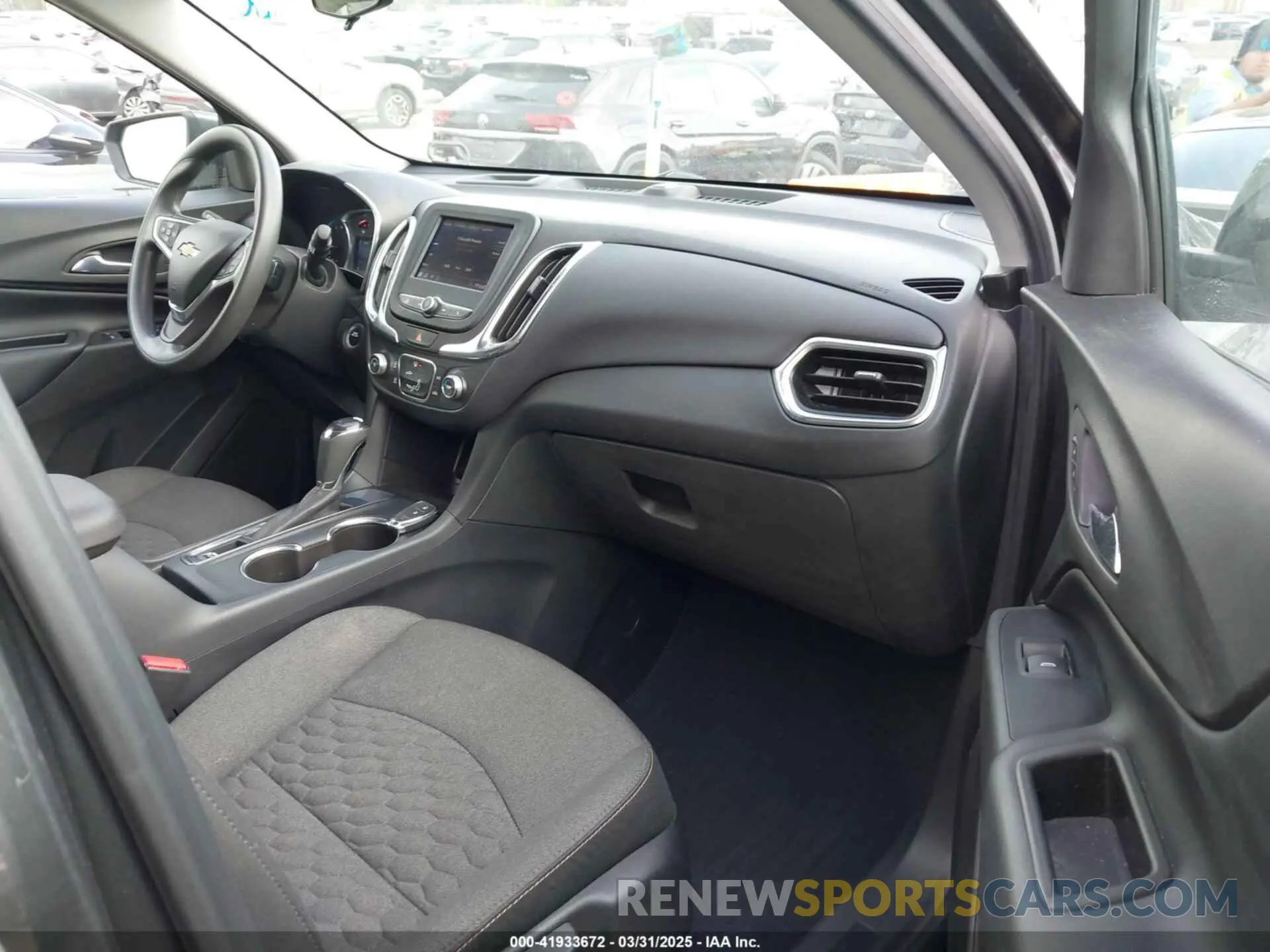 5 Photograph of a damaged car 3GNAXKEV5LS515063 CHEVROLET EQUINOX 2020