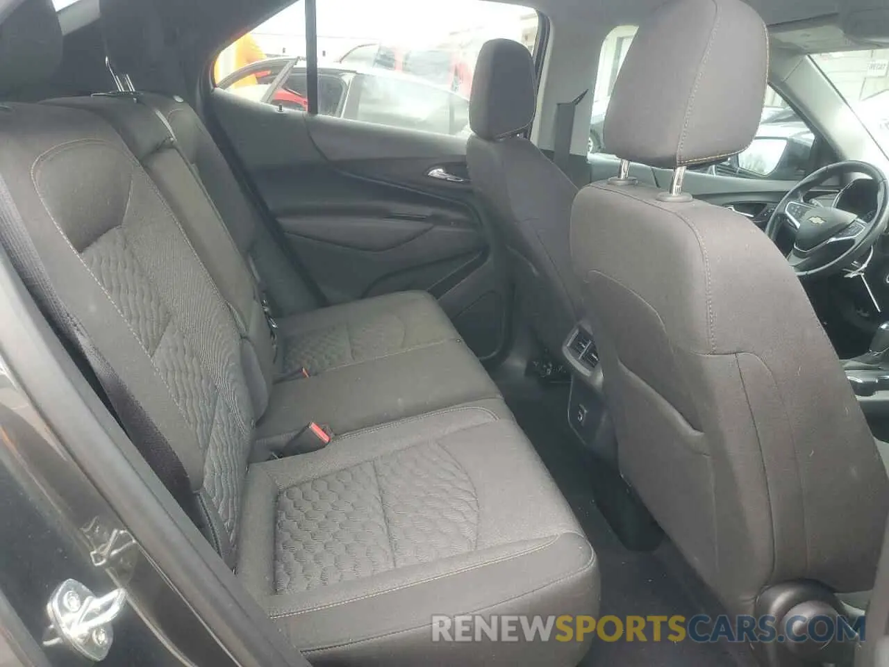 11 Photograph of a damaged car 3GNAXKEV5LS515578 CHEVROLET EQUINOX 2020