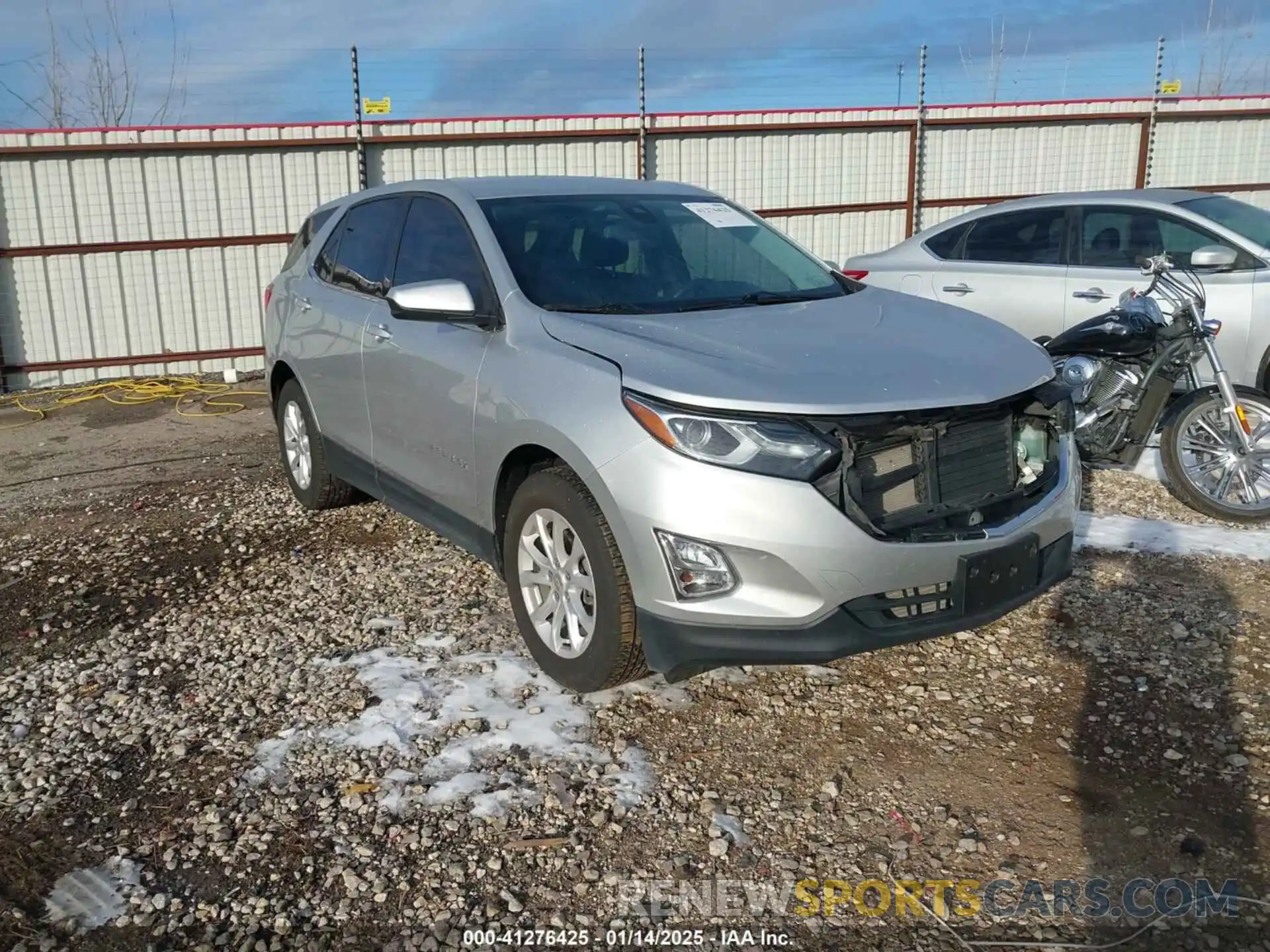 1 Photograph of a damaged car 3GNAXKEV5LS579393 CHEVROLET EQUINOX 2020