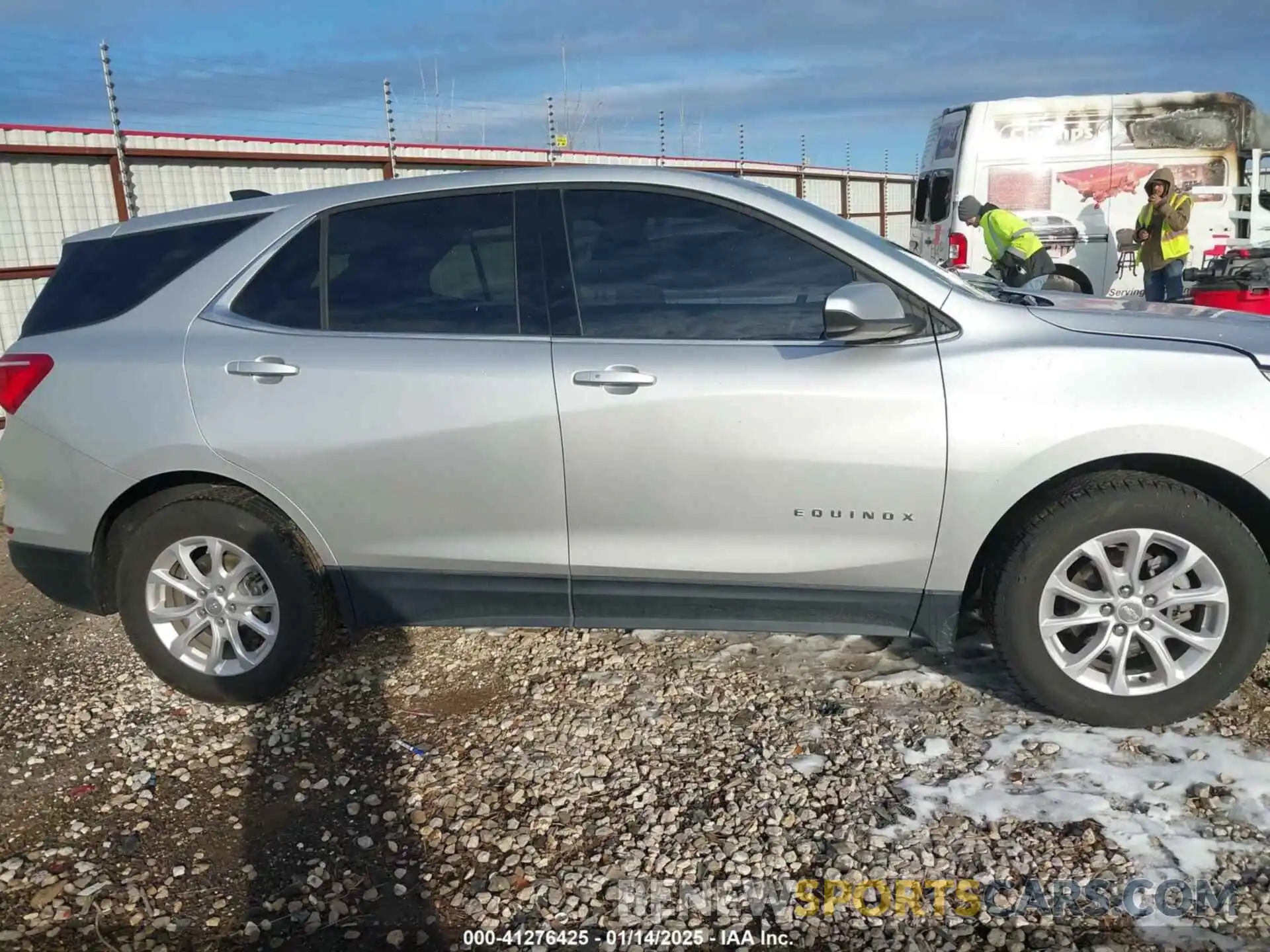 13 Photograph of a damaged car 3GNAXKEV5LS579393 CHEVROLET EQUINOX 2020