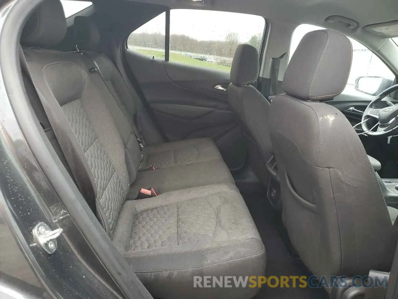 11 Photograph of a damaged car 3GNAXKEV5LS637177 CHEVROLET EQUINOX 2020