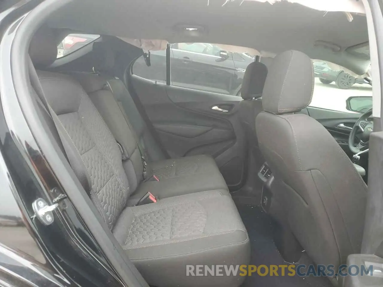 12 Photograph of a damaged car 3GNAXKEV6LL277203 CHEVROLET EQUINOX 2020