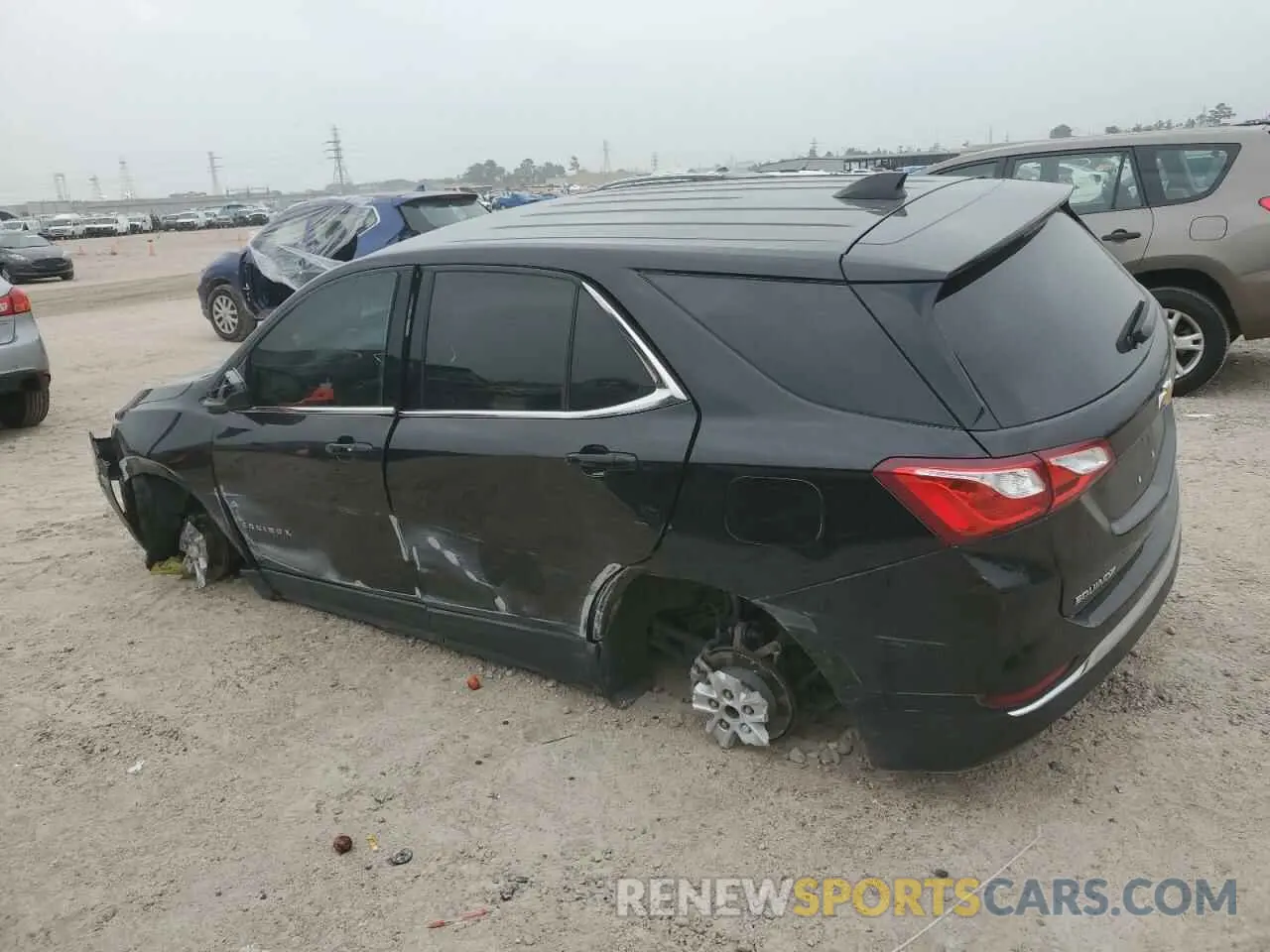 2 Photograph of a damaged car 3GNAXKEV6LL277203 CHEVROLET EQUINOX 2020