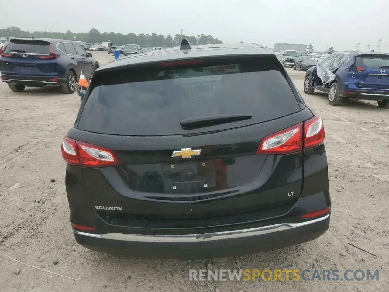 6 Photograph of a damaged car 3GNAXKEV6LL277203 CHEVROLET EQUINOX 2020