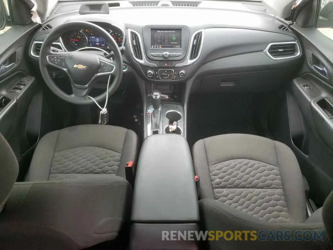 8 Photograph of a damaged car 3GNAXKEV6LL277203 CHEVROLET EQUINOX 2020