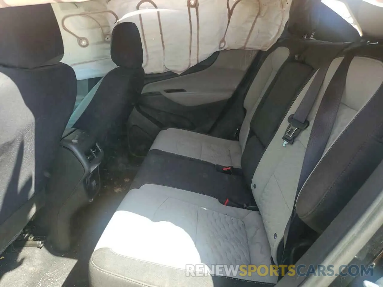 11 Photograph of a damaged car 3GNAXKEV6LL325167 CHEVROLET EQUINOX 2020