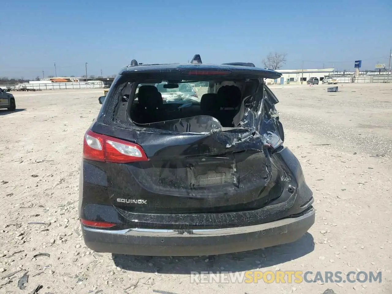 6 Photograph of a damaged car 3GNAXKEV6LL325167 CHEVROLET EQUINOX 2020