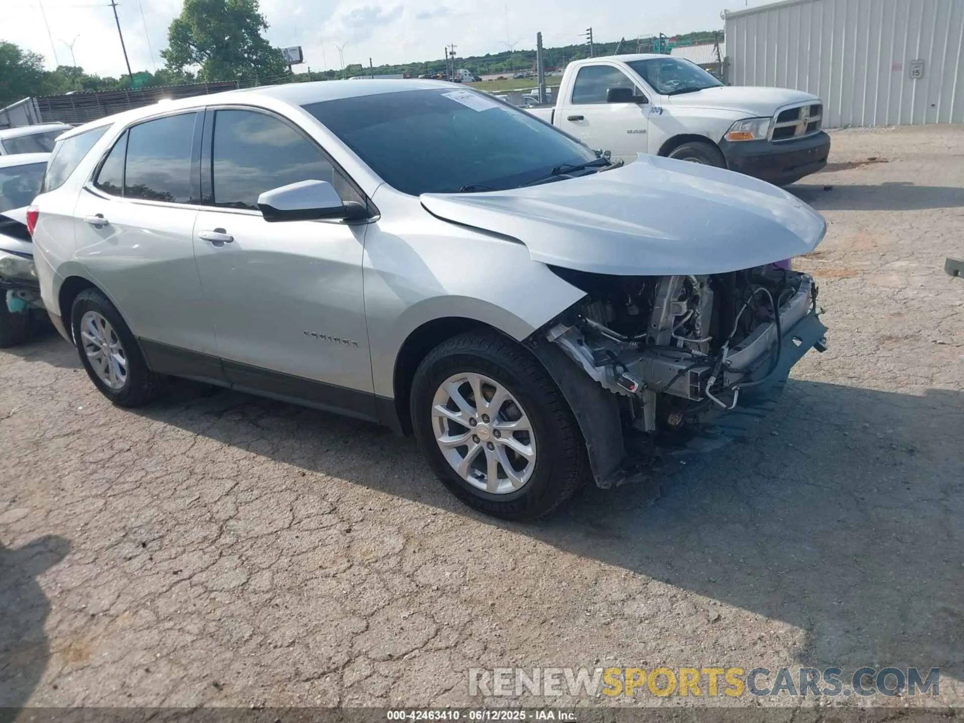 1 Photograph of a damaged car 3GNAXKEV6LS503049 CHEVROLET EQUINOX 2020