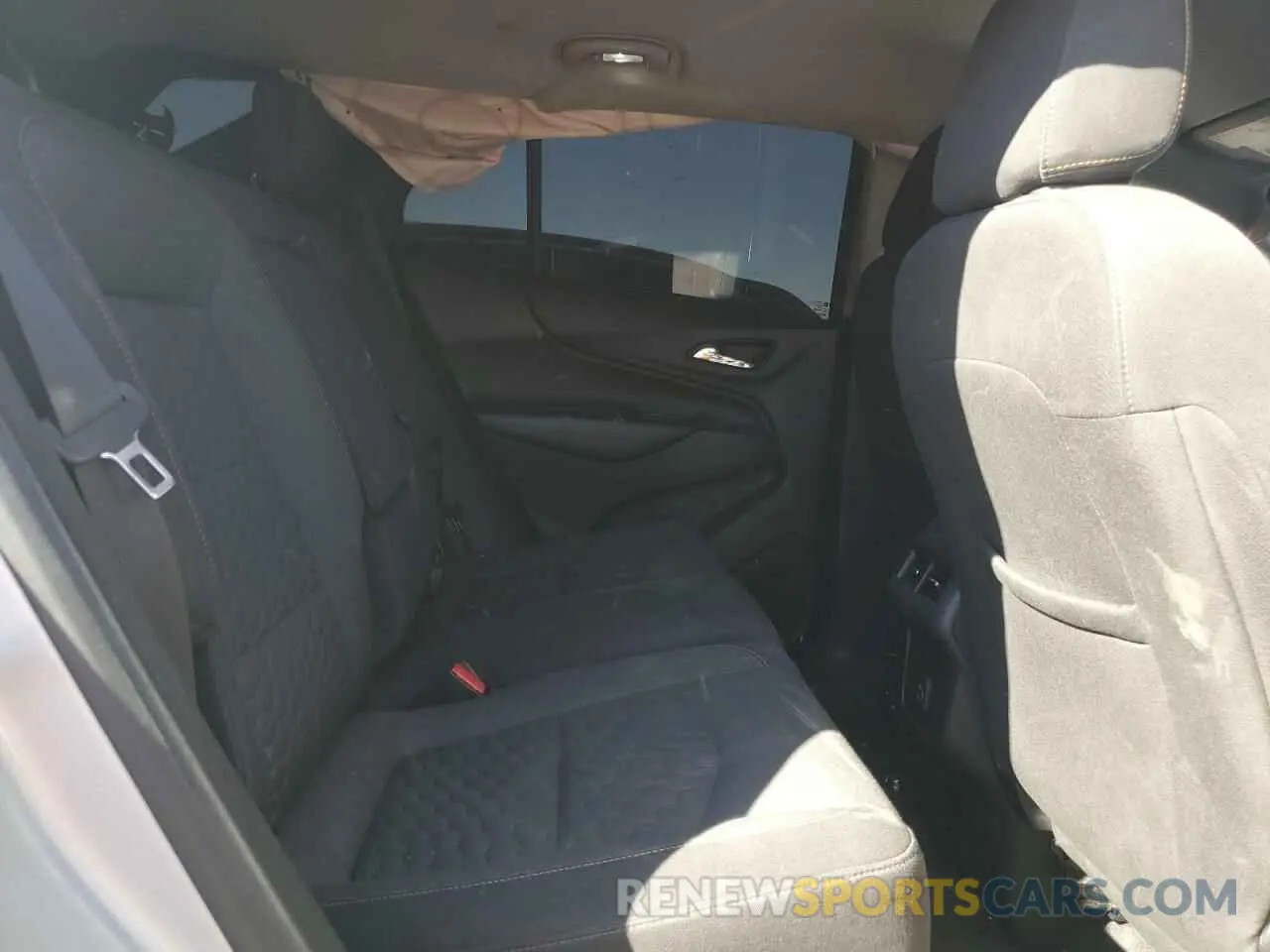 11 Photograph of a damaged car 3GNAXKEV6LS520515 CHEVROLET EQUINOX 2020