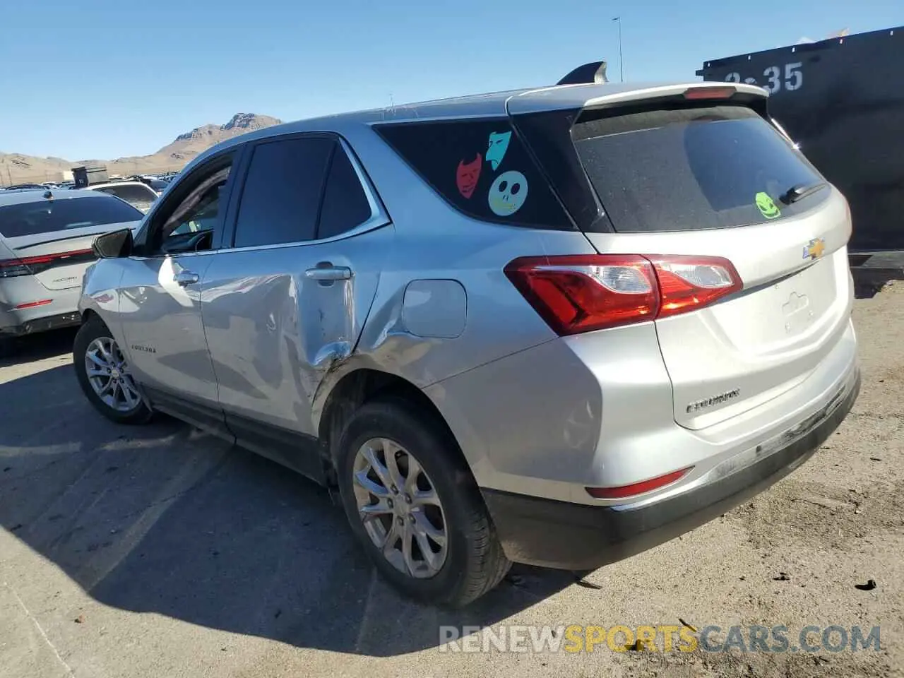2 Photograph of a damaged car 3GNAXKEV6LS520515 CHEVROLET EQUINOX 2020