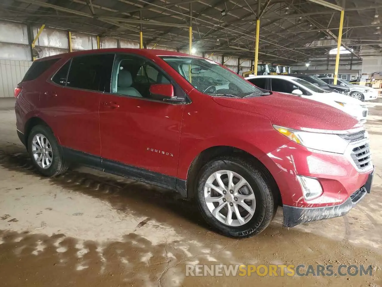 4 Photograph of a damaged car 3GNAXKEV6LS565762 CHEVROLET EQUINOX 2020