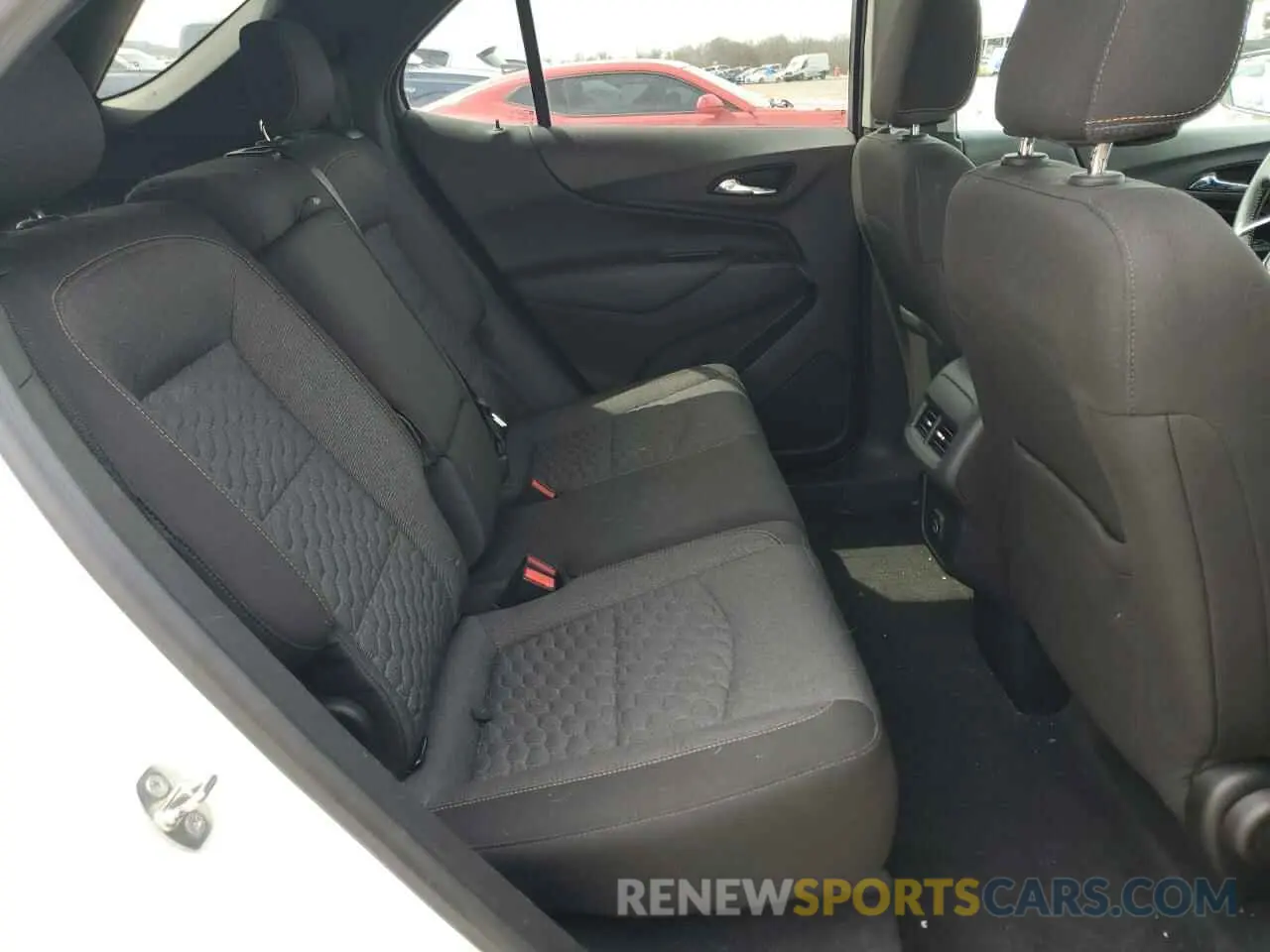 11 Photograph of a damaged car 3GNAXKEV6LS732329 CHEVROLET EQUINOX 2020