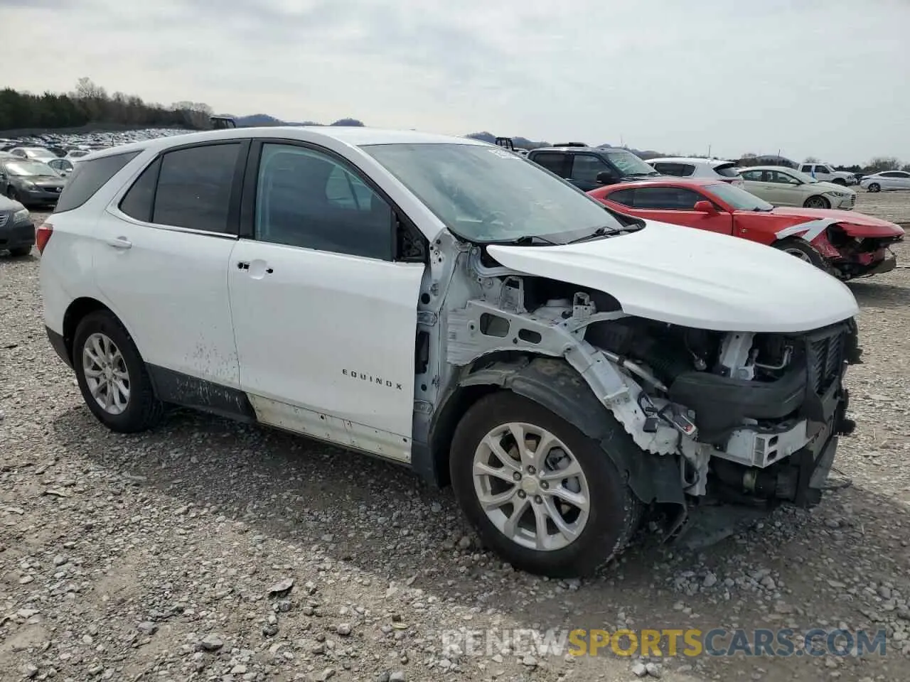 4 Photograph of a damaged car 3GNAXKEV6LS732329 CHEVROLET EQUINOX 2020