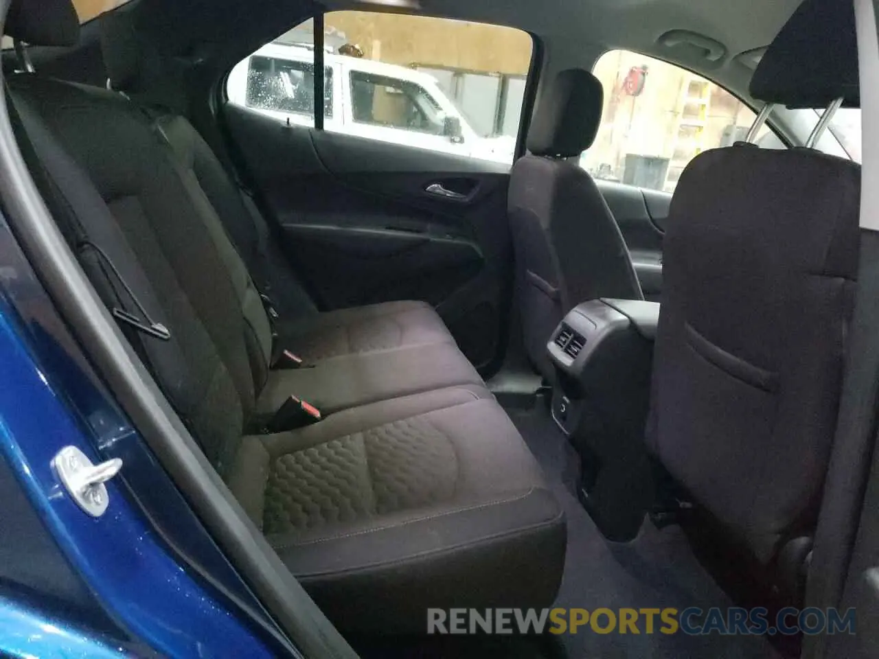 11 Photograph of a damaged car 3GNAXKEV7LL233758 CHEVROLET EQUINOX 2020