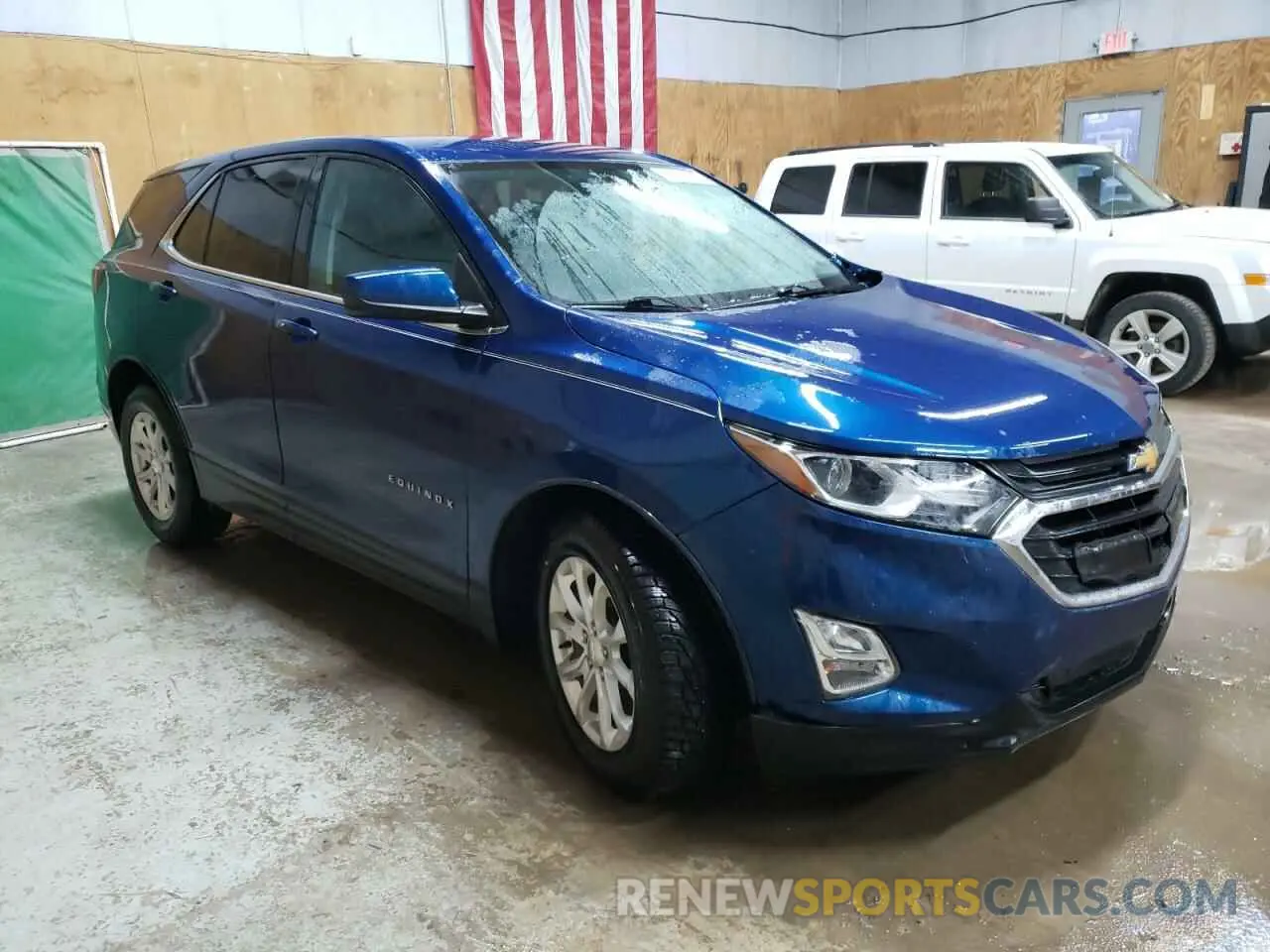 4 Photograph of a damaged car 3GNAXKEV7LL233758 CHEVROLET EQUINOX 2020