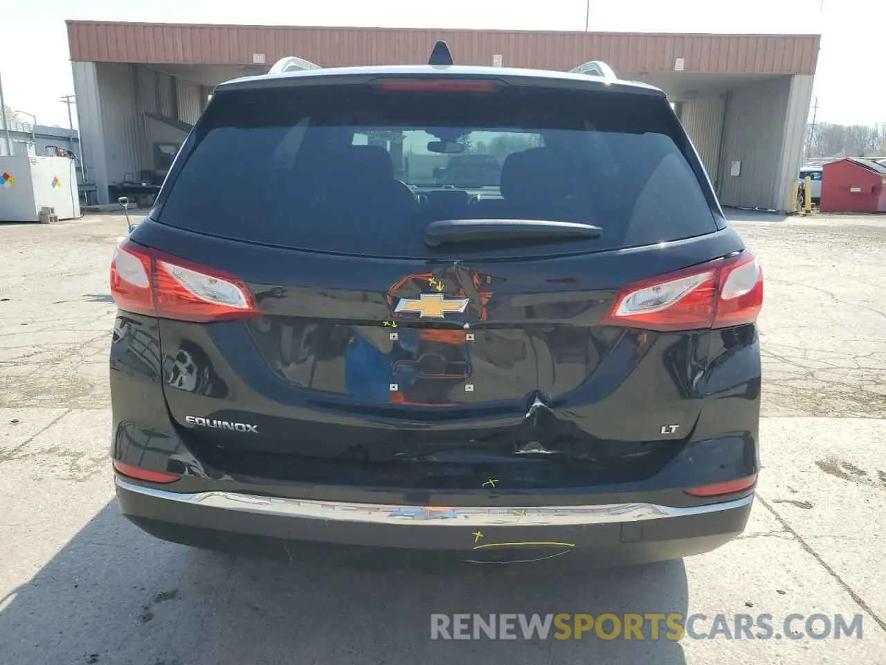 6 Photograph of a damaged car 3GNAXKEV7LL288940 CHEVROLET EQUINOX 2020