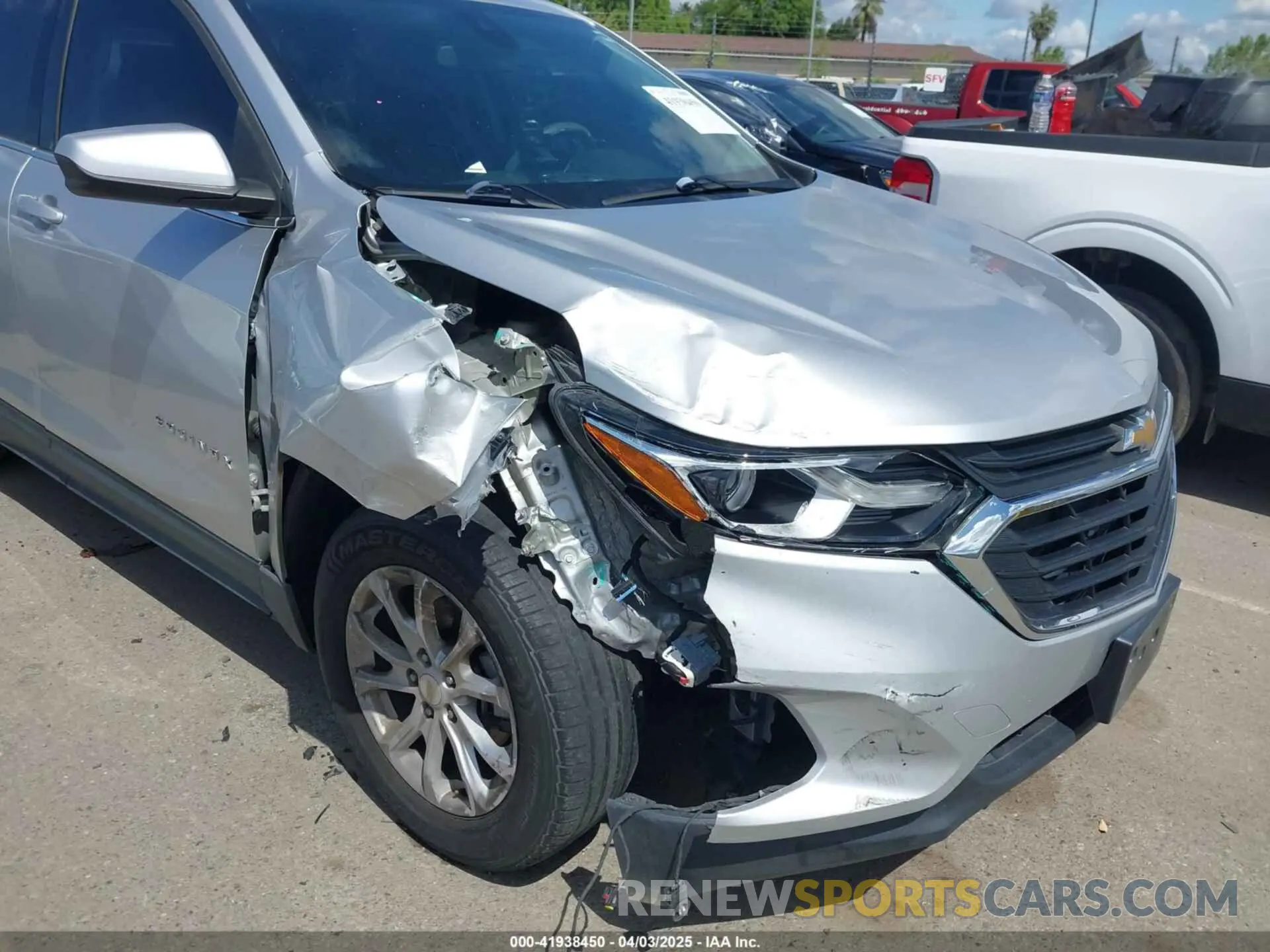 6 Photograph of a damaged car 3GNAXKEV7LS503738 CHEVROLET EQUINOX 2020