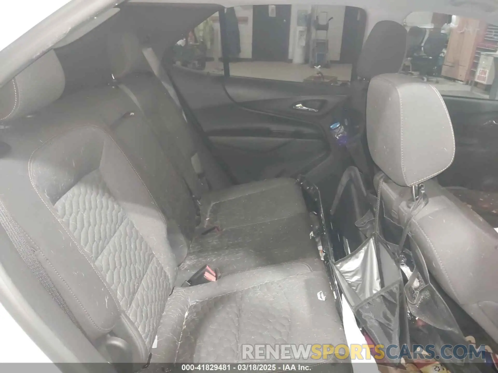 8 Photograph of a damaged car 3GNAXKEV7LS620820 CHEVROLET EQUINOX 2020