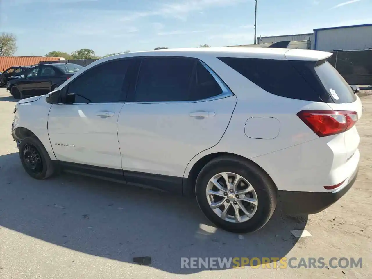 2 Photograph of a damaged car 3GNAXKEV7LS717919 CHEVROLET EQUINOX 2020