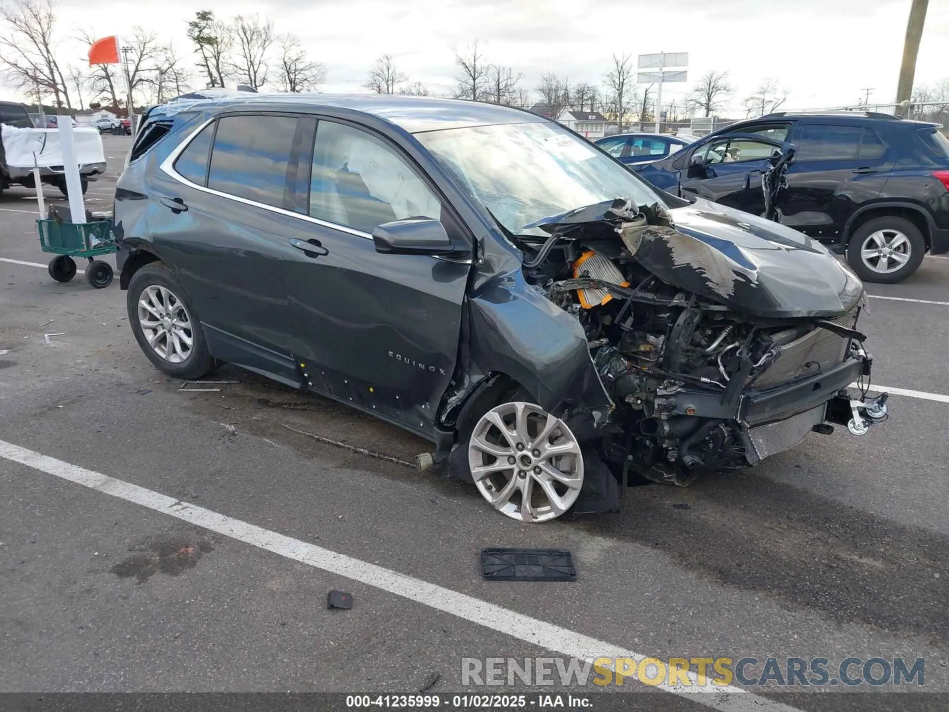 1 Photograph of a damaged car 3GNAXKEV8LS511976 CHEVROLET EQUINOX 2020