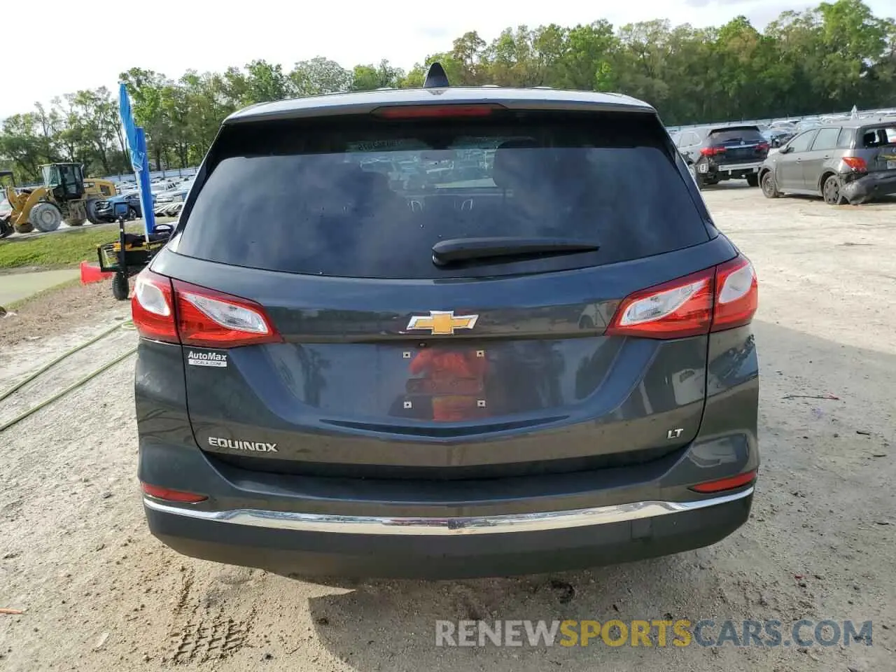 6 Photograph of a damaged car 3GNAXKEV8LS515364 CHEVROLET EQUINOX 2020