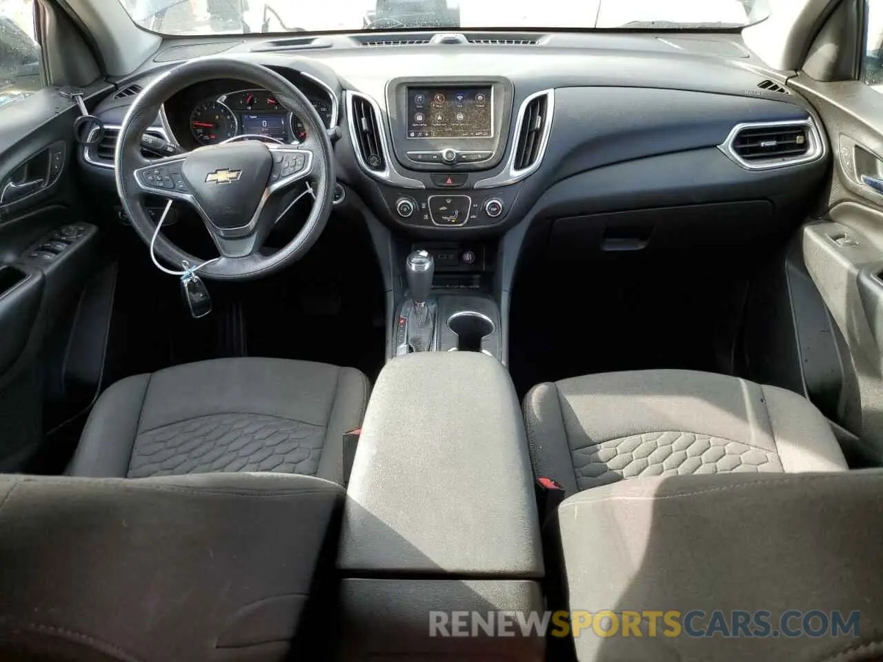 8 Photograph of a damaged car 3GNAXKEV8LS515364 CHEVROLET EQUINOX 2020