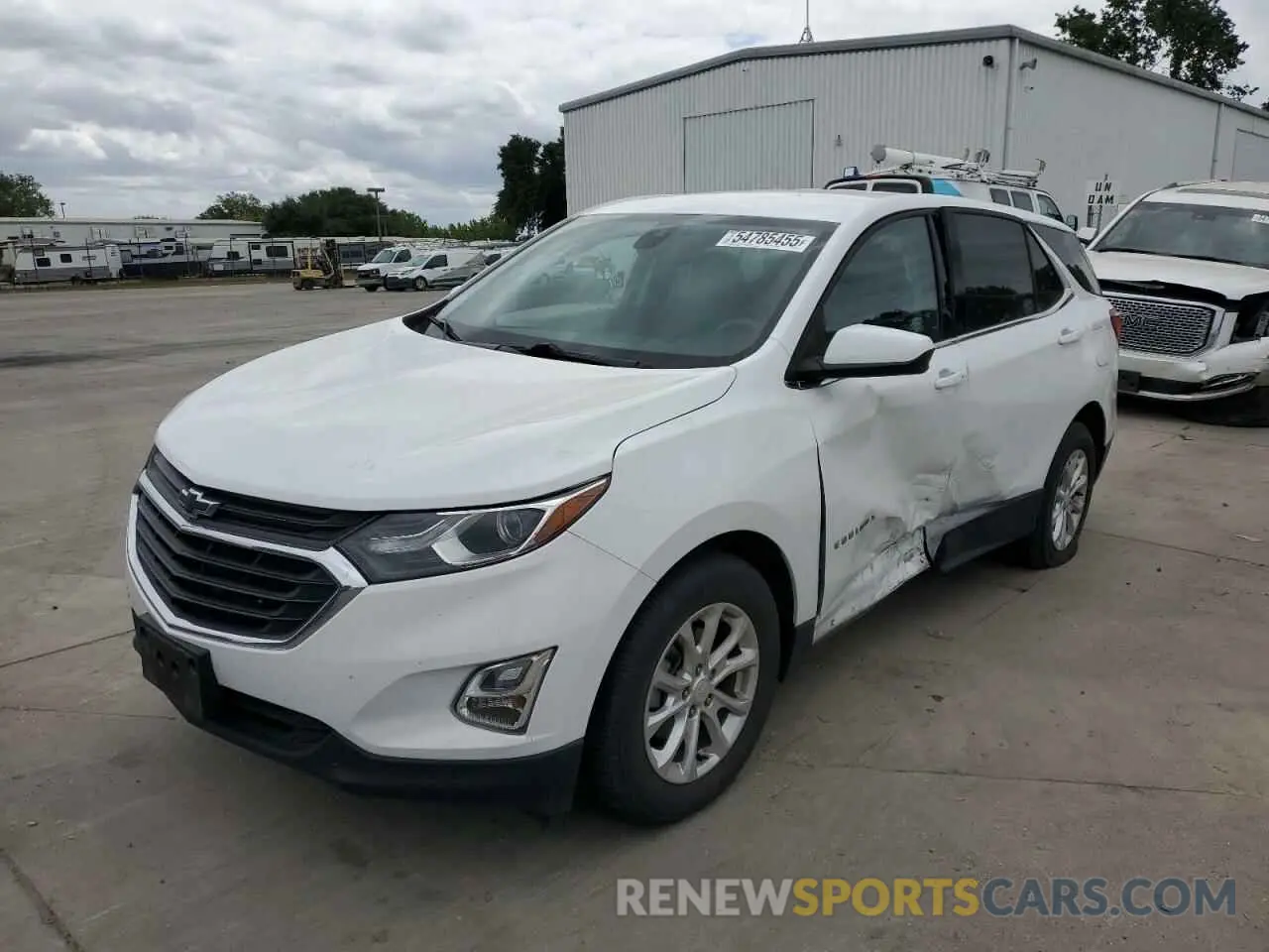 1 Photograph of a damaged car 3GNAXKEV8LS574222 CHEVROLET EQUINOX 2020