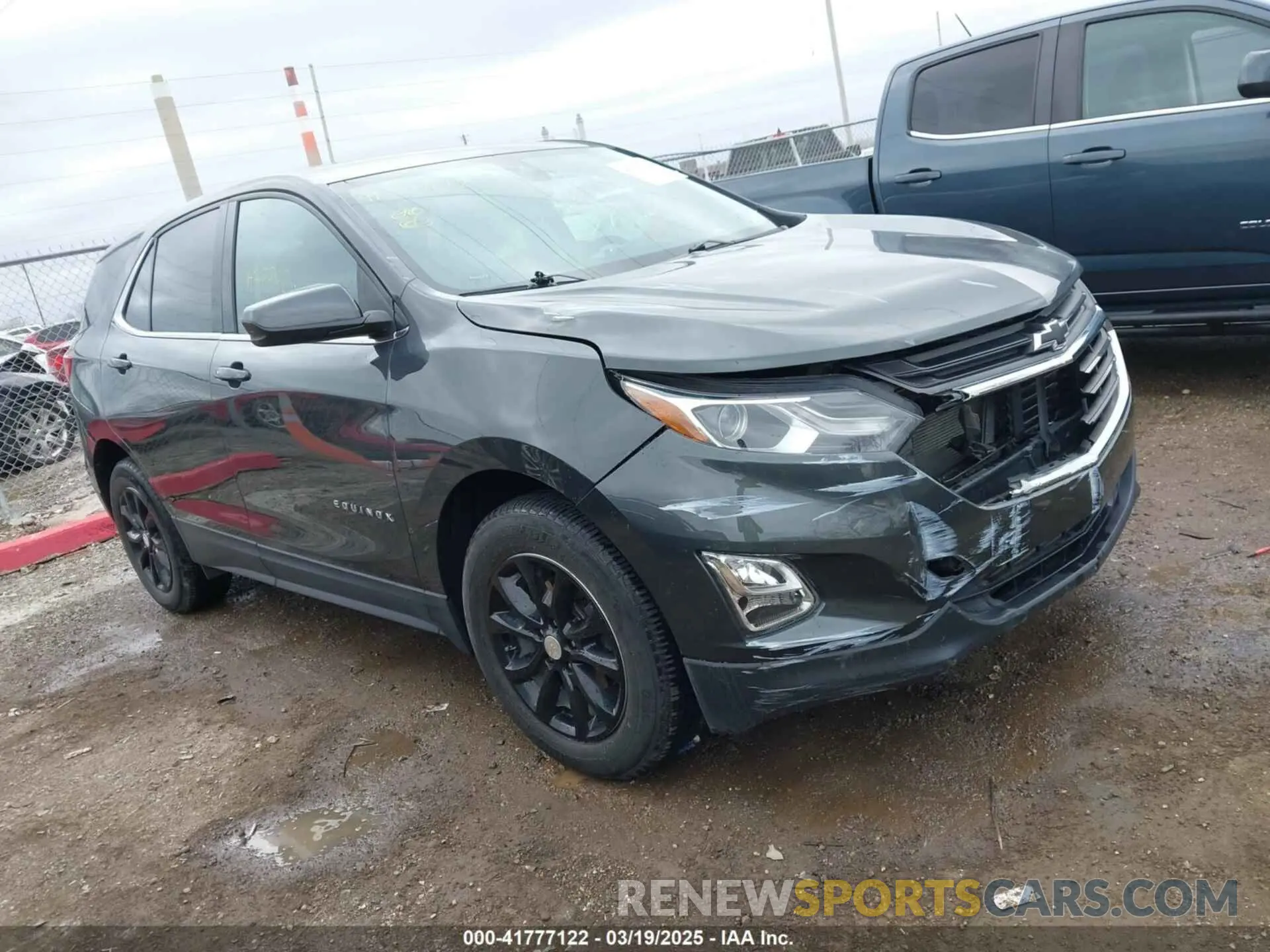 1 Photograph of a damaged car 3GNAXKEV8LS602469 CHEVROLET EQUINOX 2020