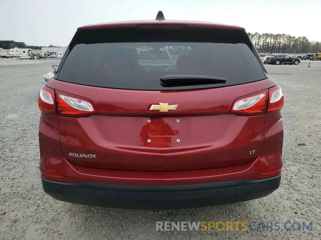 6 Photograph of a damaged car 3GNAXKEV8LS644320 CHEVROLET EQUINOX 2020